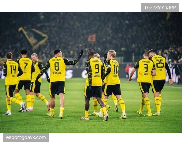 多特蒙德看似进攻火力足，其实稳定性崩了，一领先就守不住？